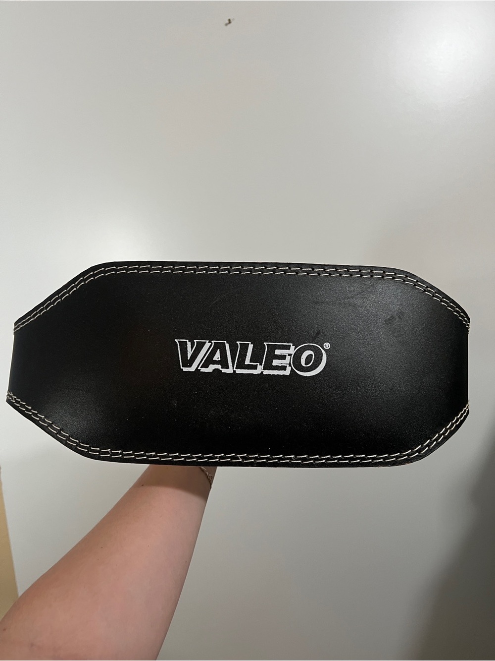 VALEO Leather Lifting Belt 6” Waist fits 28 inches to 38 inches